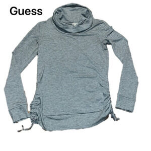 Guess Top - Size Medium